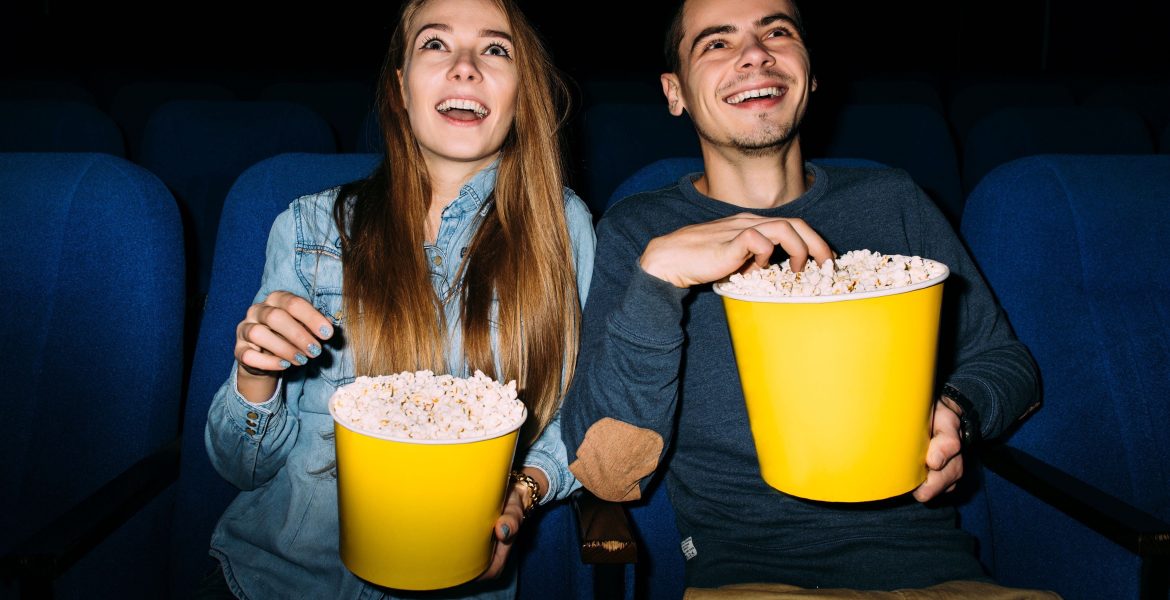 A través del cine podemos experimentar emociones positivas que nos permitan afrontar las dificultades y mejorar nuestro bienestar